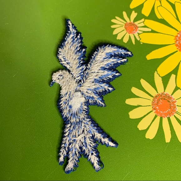 Embroidered Bird Patch - Picture 2 of 5